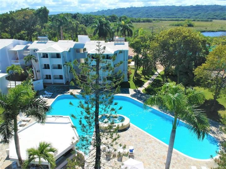 Tropical Casa Laguna キャバレテ エクステリア 写真