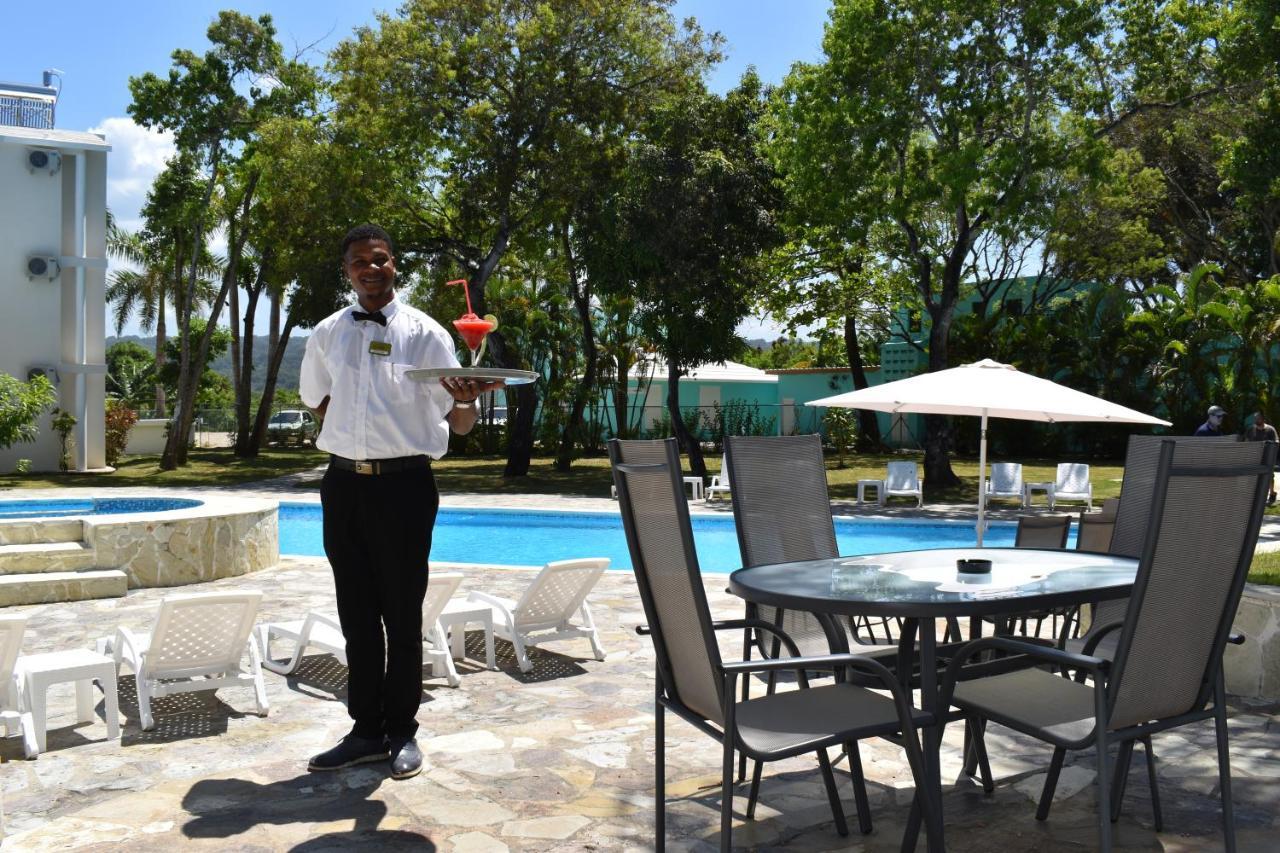 Tropical Casa Laguna キャバレテ エクステリア 写真